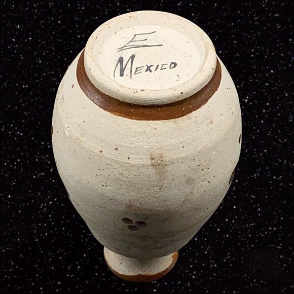 Vintage Mexican Folk Art Pottery Tonala Small Bud Vase 5”T 2”W - Picture 7 of 8
